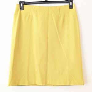 J.Jill New pencil skirt in chartreuse green color PEAR size Small